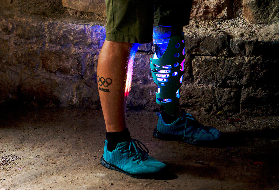 ecommerce web design limbart custom prosthetic leg led lighting v3 (1)